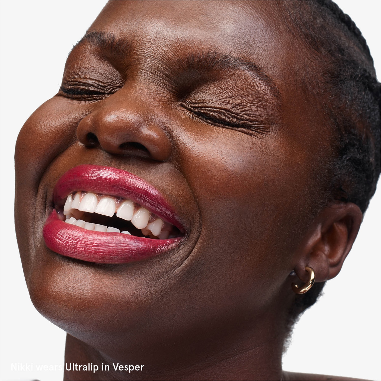 ULTRALIP HIGH SHINE LIPSTICK (LABIAL EN BARRA CON ÁCIDO HIALURÓNICO)